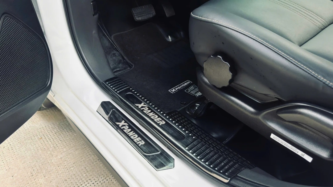 Mitsubishi Xpander Premium 1.5 AT 2025 - Nội thất 3