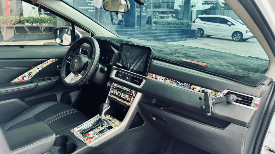 Mitsubishi Xpander Premium 1.5 AT 2025 - Nội thất 4
