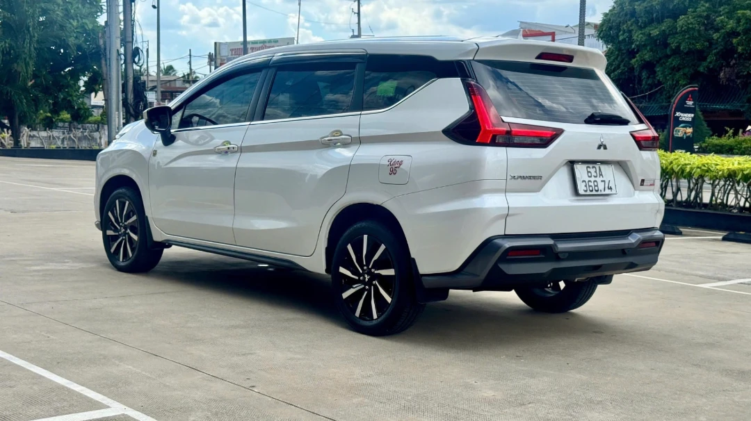 Mitsubishi Xpander Premium 1.5 AT 2025 - Ngoại thất 3