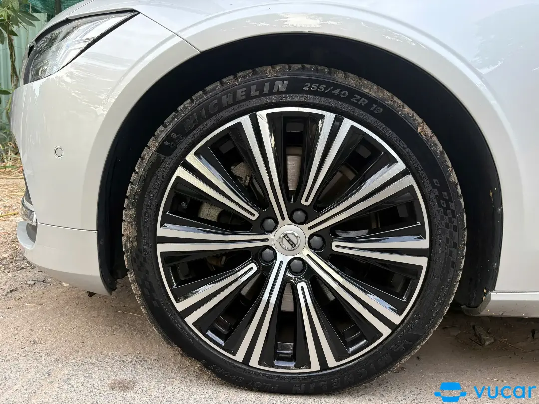 Volvo S90 Ultimate LWB B6 AWD 2023 - Ngoại thất 10