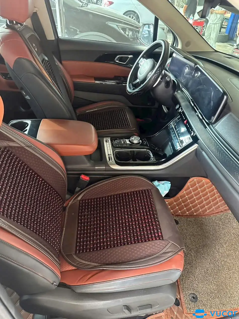 Kia Carnival 2022 Signature 2.2D - Nội thất 5