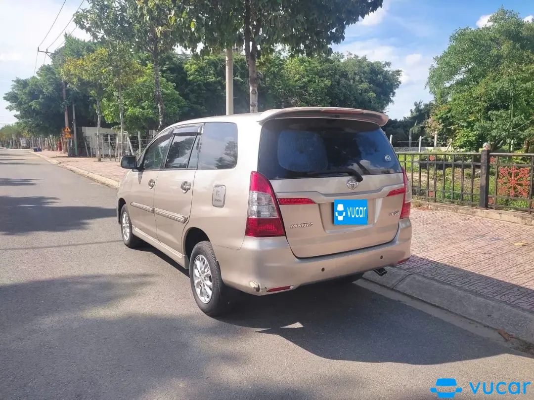 Ảnh xe Toyota Innova 2.0E 2014 - ảnh 5
