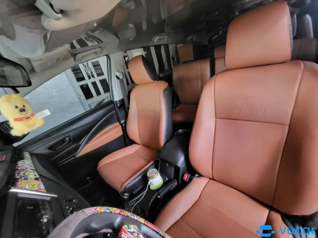 Toyota Innova 2.0E 2019 - Nội thất 9