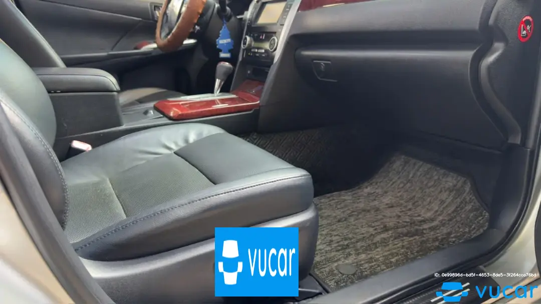 Toyota Camry 2.5Q 2014 - Nội thất 2