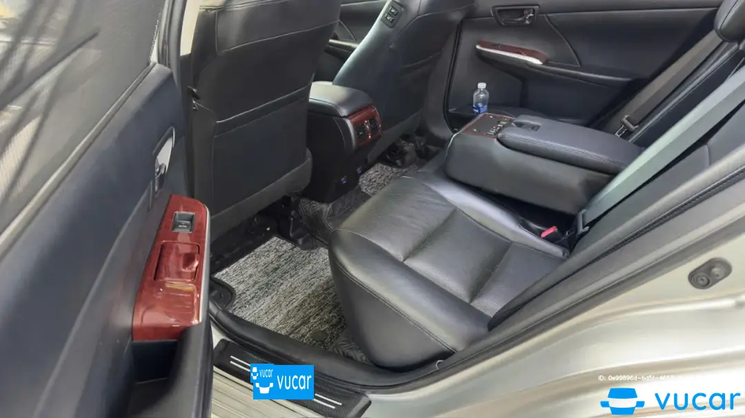 Toyota Camry 2.5Q 2014 - Nội thất 6