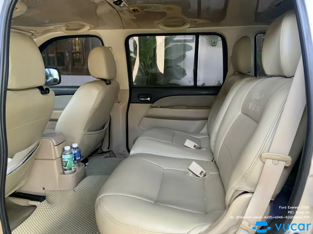 Ford Everest 2008 - Nội thất 1