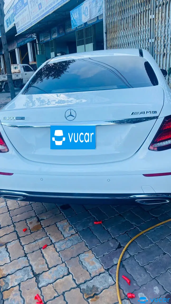 Mercedes-Benz E-Class E200 2019  - Ngoại thất 4