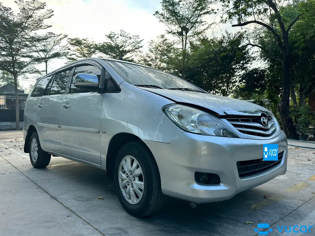 Toyota Innova G 2010 - Ngoại thất 5