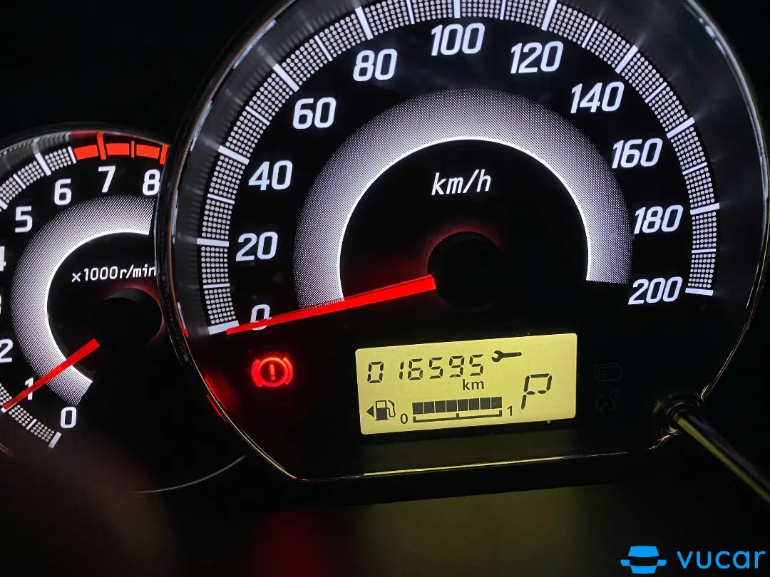 Mitsubishi Mirage 1.2 at 2016 - Nội thất 4