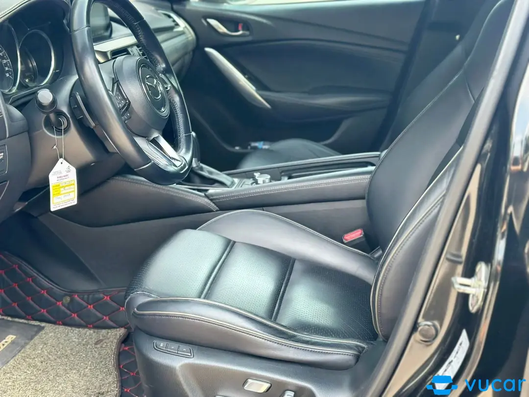 Mazda 6 2.5 AT Premium 2017 - Nội thất 4