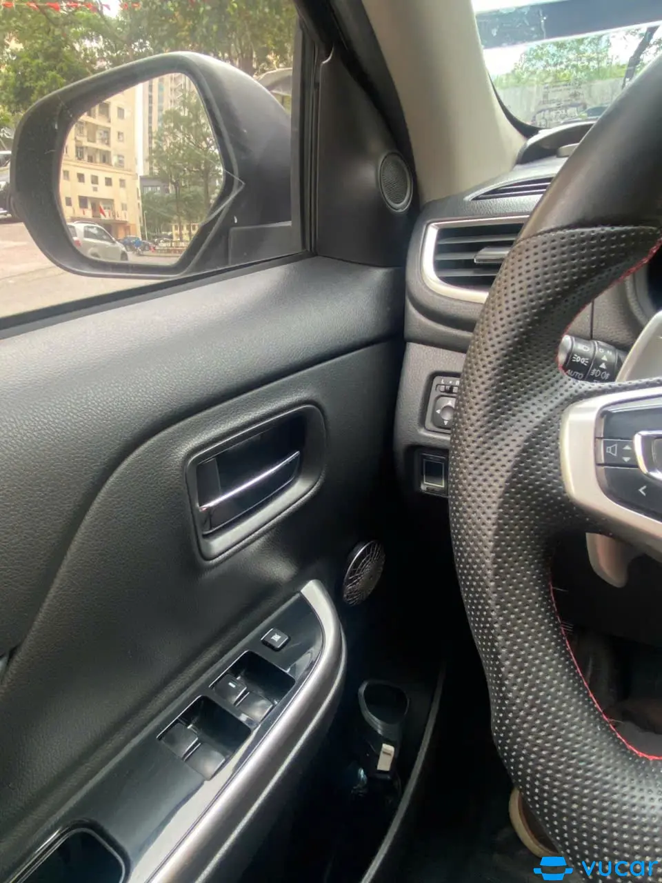 Mitsubishi Triton 4x2 at mivec premium 2019 - Nội thất 3
