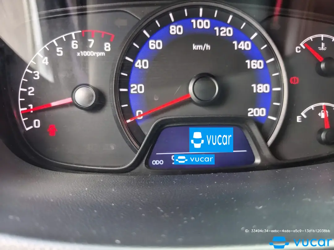 Hyundai i10 Grand 1.2 MT 2020 - Nội thất 3