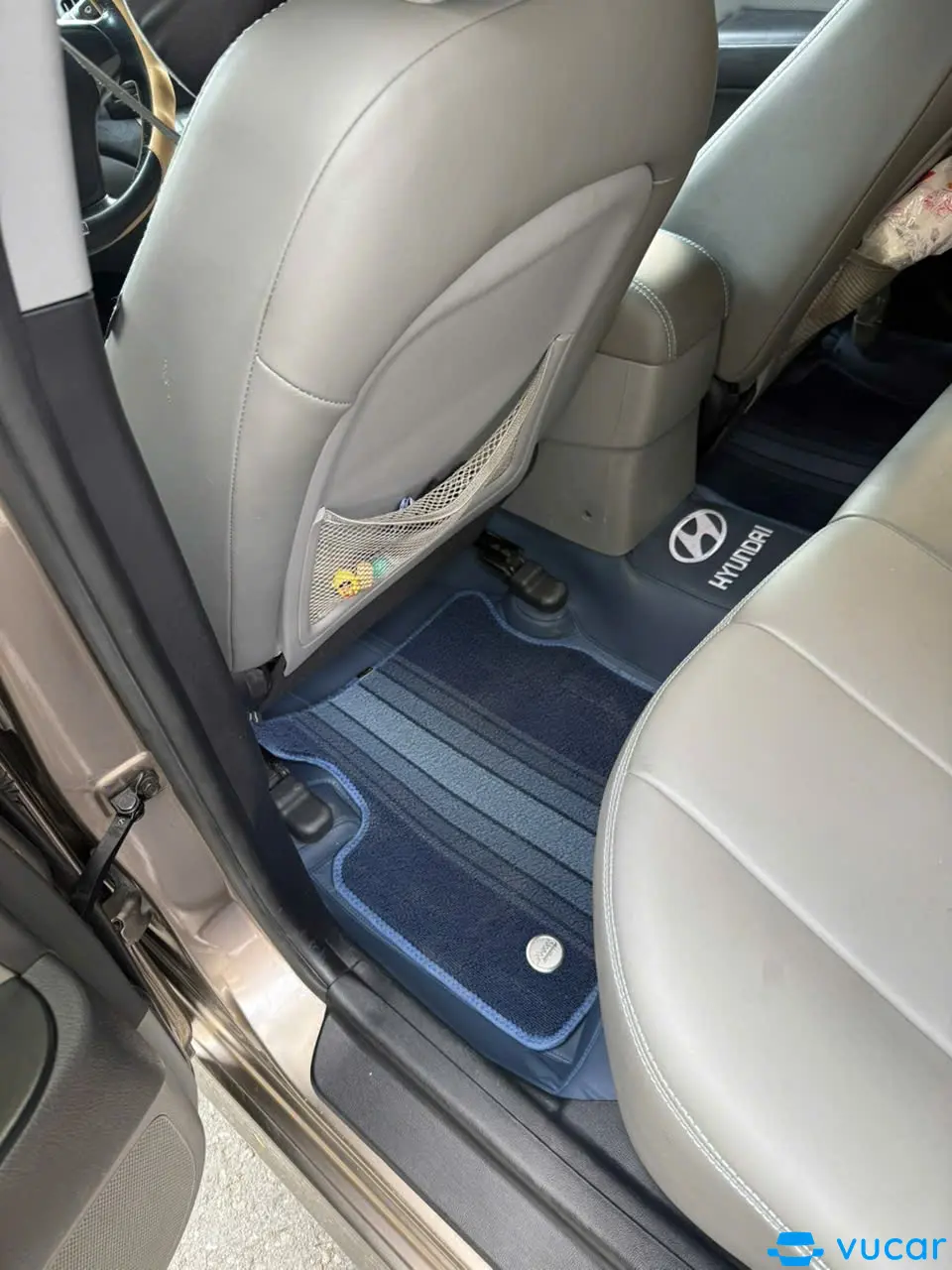Hyundai Avante Bản nhập khẩu có cửa sổ trời 2014 - Nội thất 1