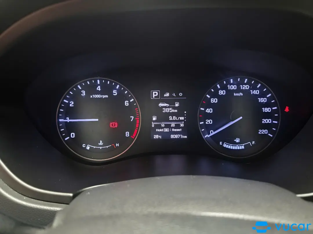 HYUNDAI I20 Active 1.4 AT 2015 - Nội thất 2