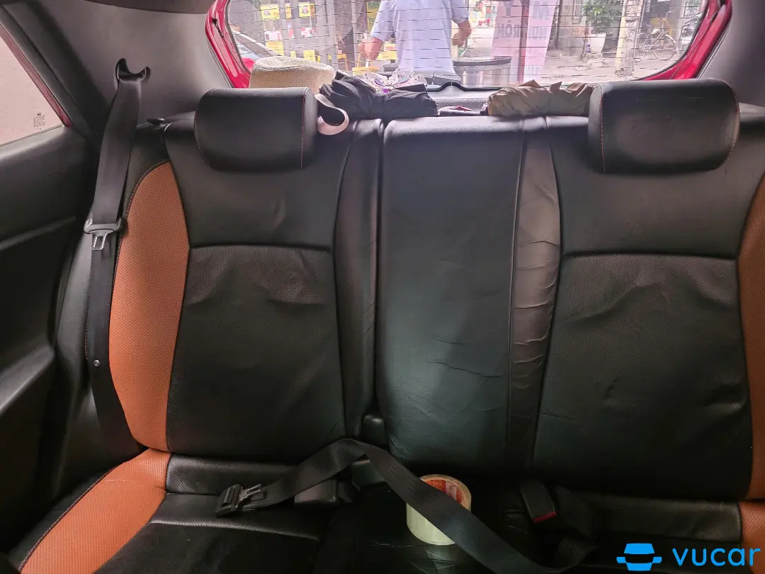 HYUNDAI I20 Active 1.4 AT 2015 - Nội thất 6