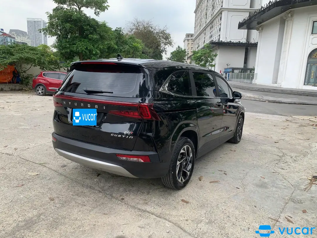 Hyundai Custin Cao Cấp 2.0T 2023 - Ngoại thất 6