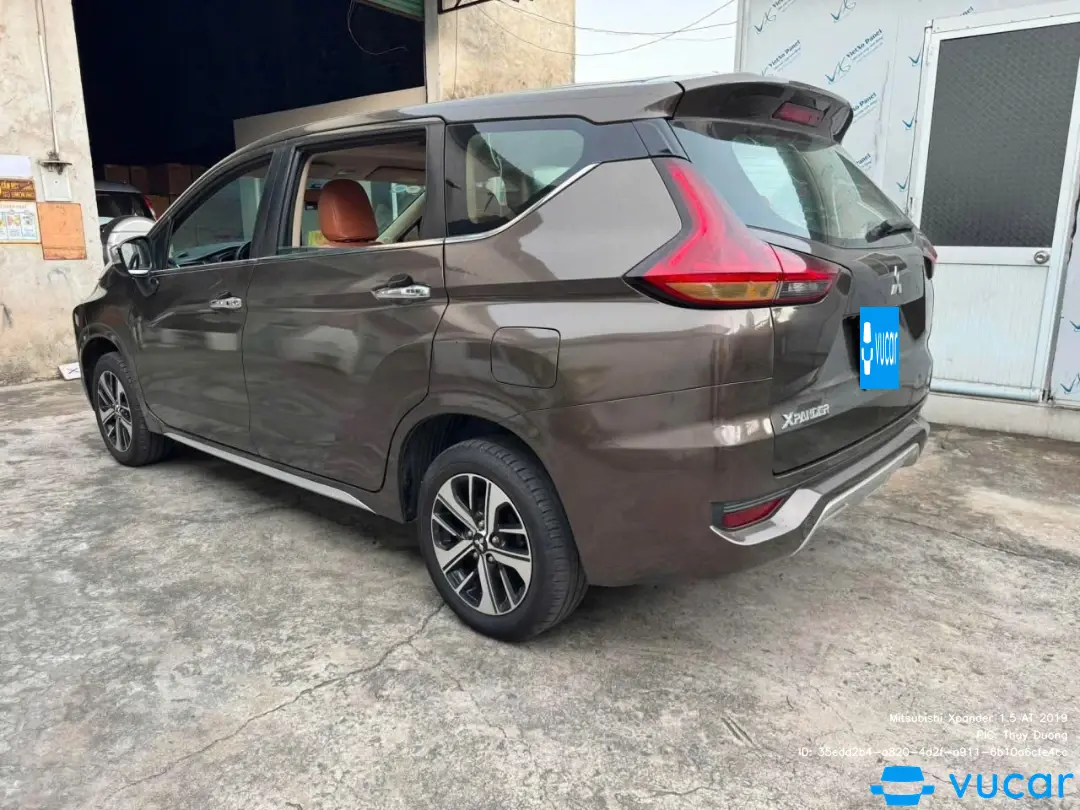 Mitsubishi Xpander 1.5 AT 2019 - Ngoại thất 2