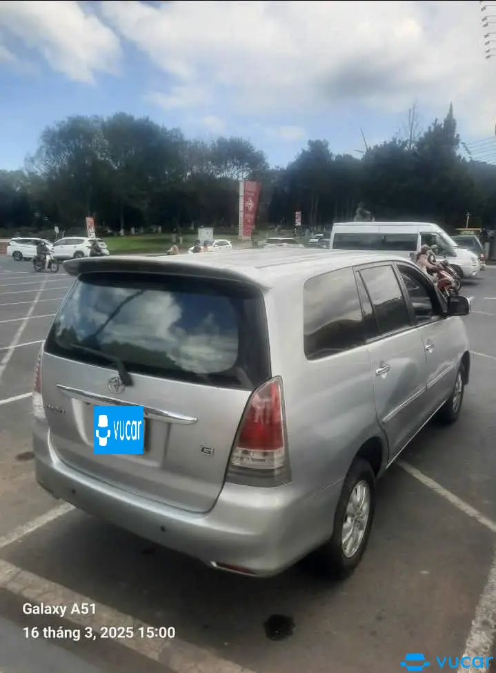 Toyota Innova 2011 - Ngoại thất 4