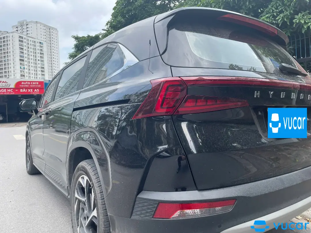 Hyundai Custin Cao Cấp 2.0T 2024 - Ngoại thất 1