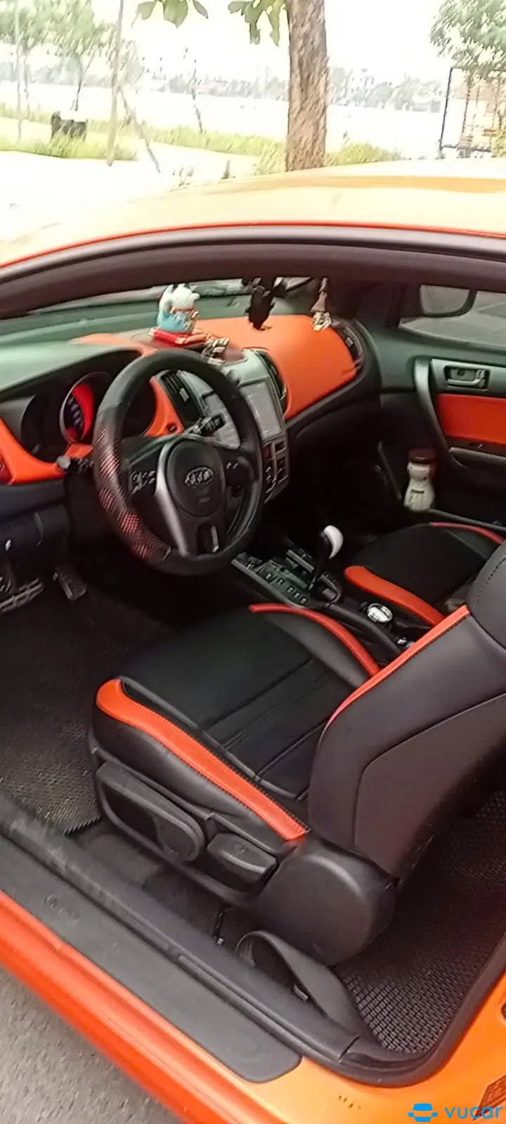 Kia Koup 2.0 2010 - Nội thất 3