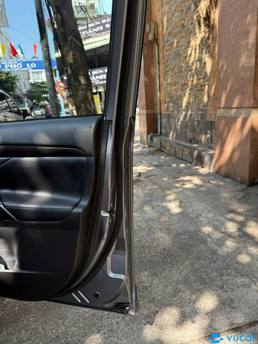 Mitsubishi Outlander 2.0 Premium 2018 - Nội thất 4