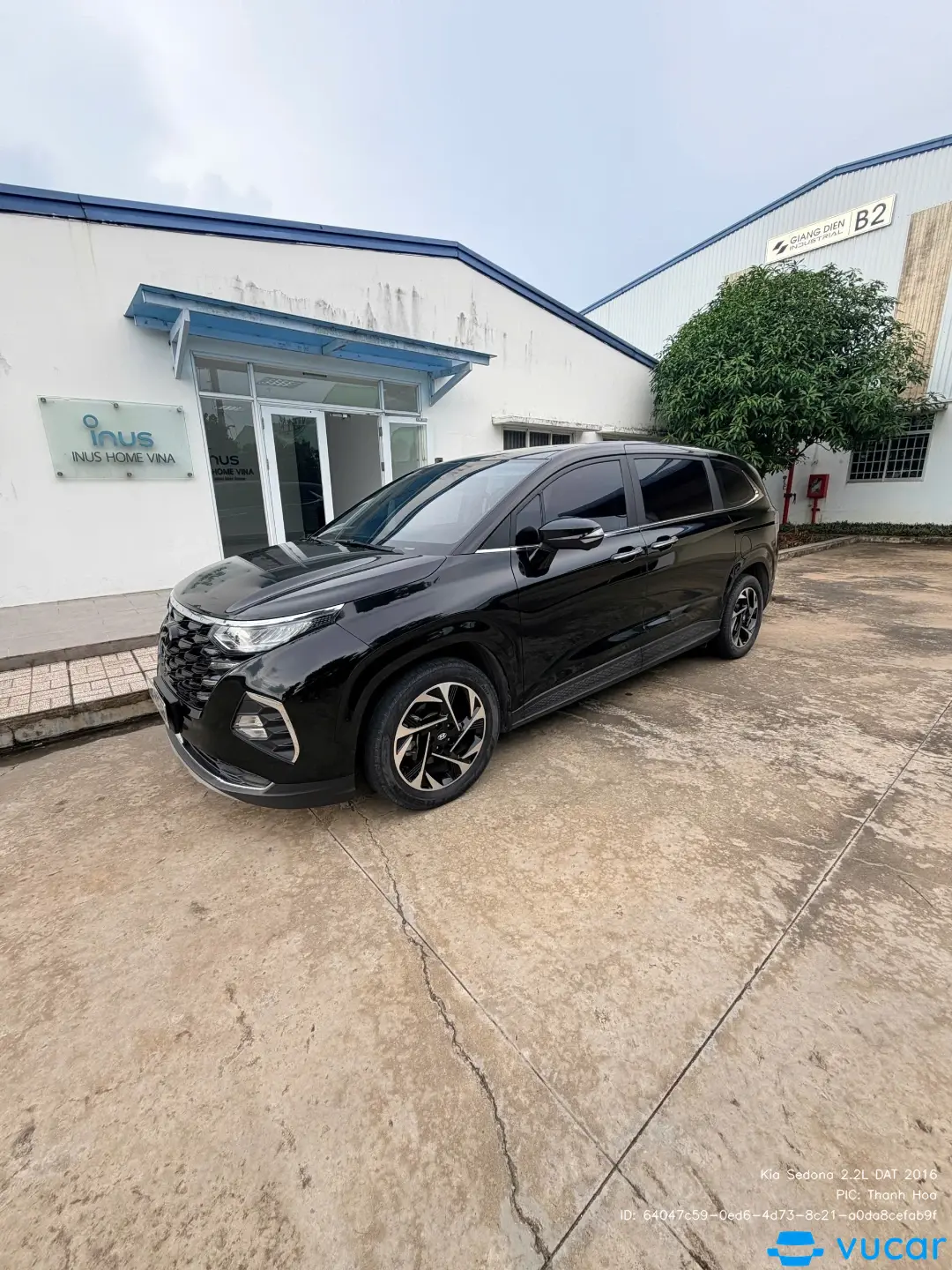 Kia Sedona 2.2L DAT 2016 - Ngoại thất 4