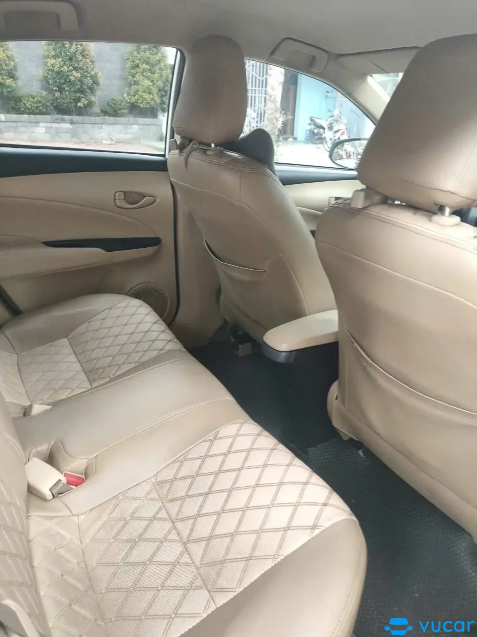 Toyota Vios E1.5 AT 2019 - Nội thất 2