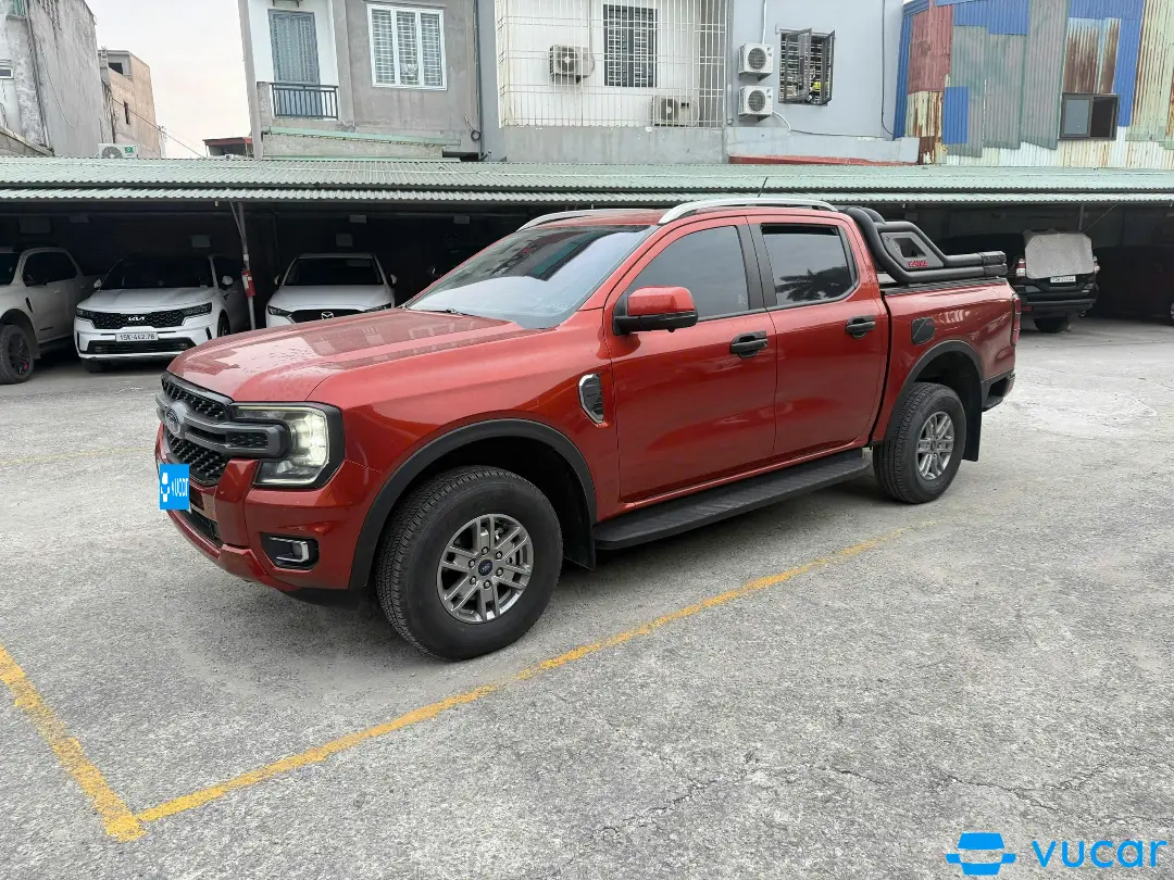 Ảnh xe Ford Ranger XLS 2x4 2024 