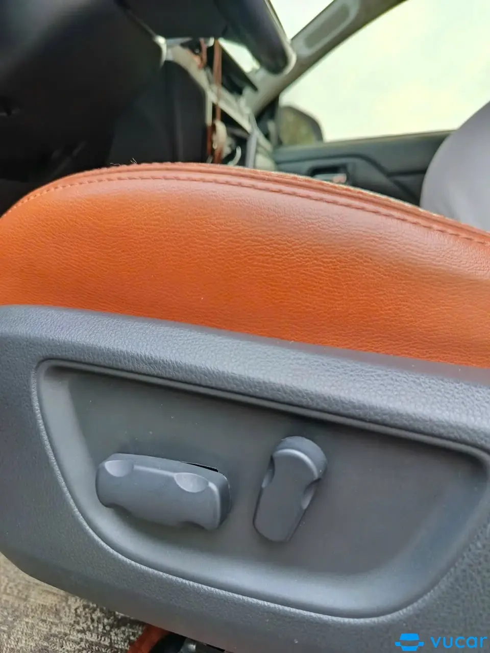Mitsubishi Triton Athlete 4x4 AT 2022 - Nội thất 6