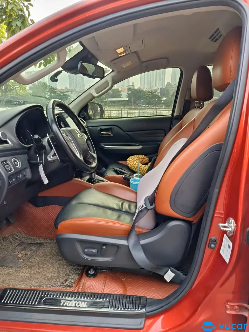 Mitsubishi Triton Athlete 4x4 AT 2022 - Nội thất 36