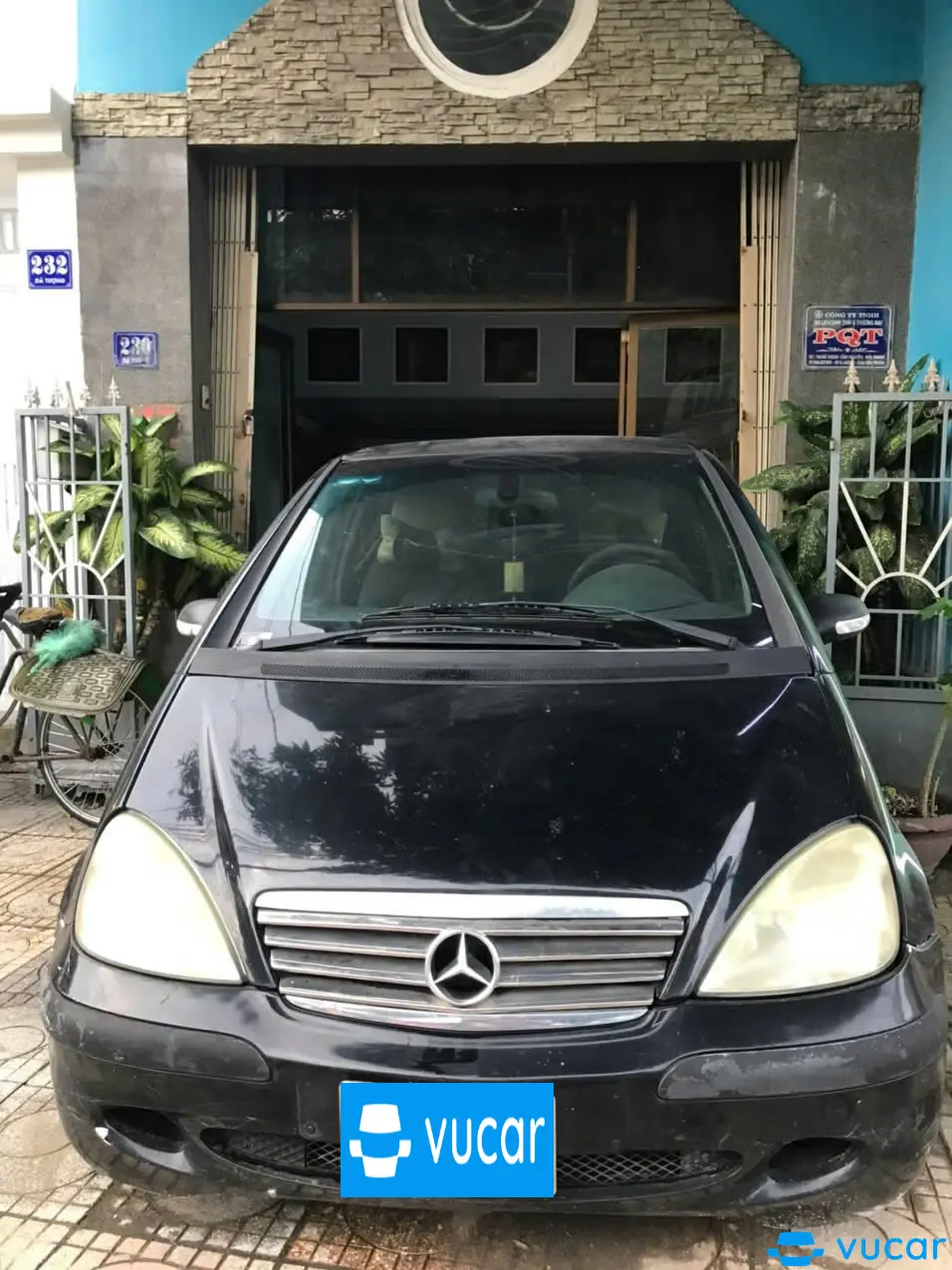 Ảnh xe Mercedes-Benz màu đen 5 chỗ 2008