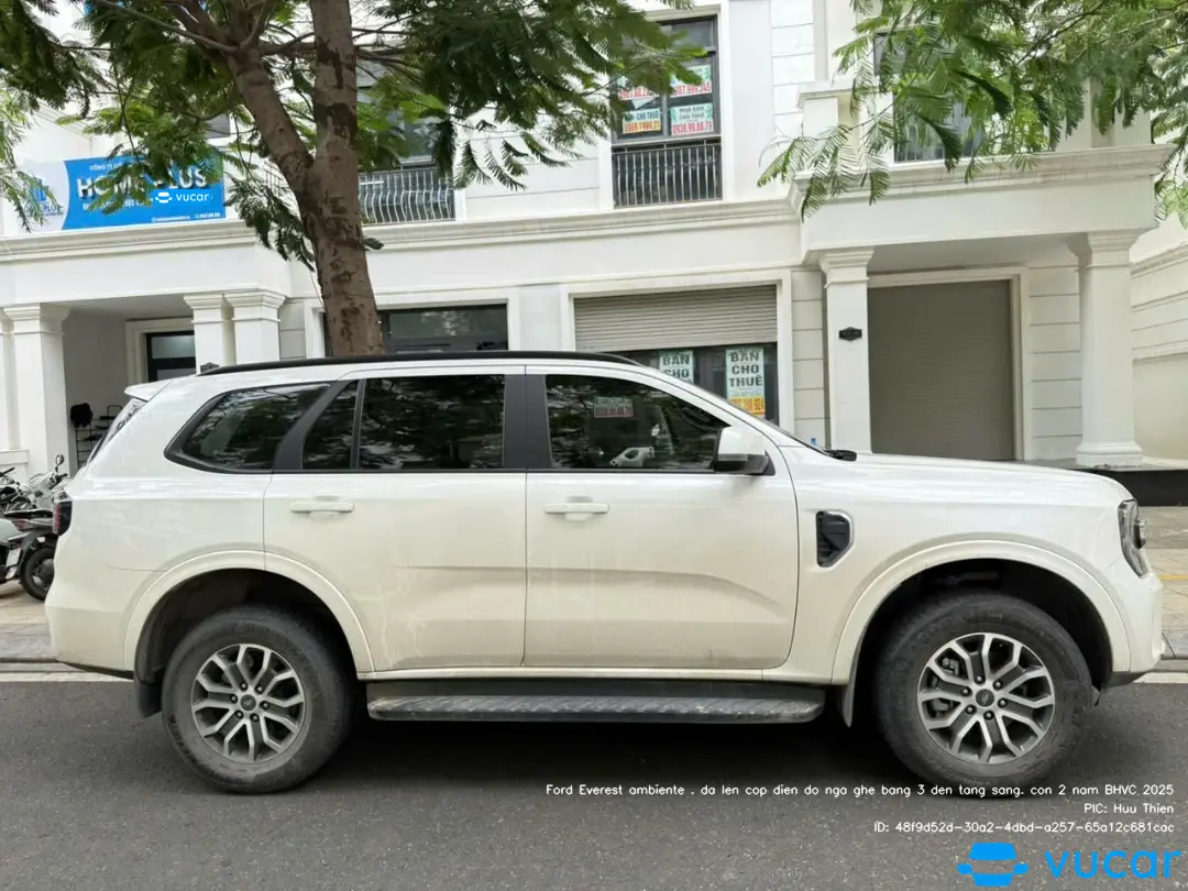 Ford Everest ambiente . đã lên cốp điện độ ngả ghế băng 3 đèn tăng sáng. còn 2 năm BHVC 2025 - Ngoại thất 1