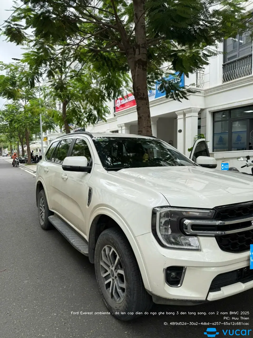 Ford Everest ambiente . đã lên cốp điện độ ngả ghế băng 3 đèn tăng sáng. còn 2 năm BHVC 2025 - Ngoại thất 2