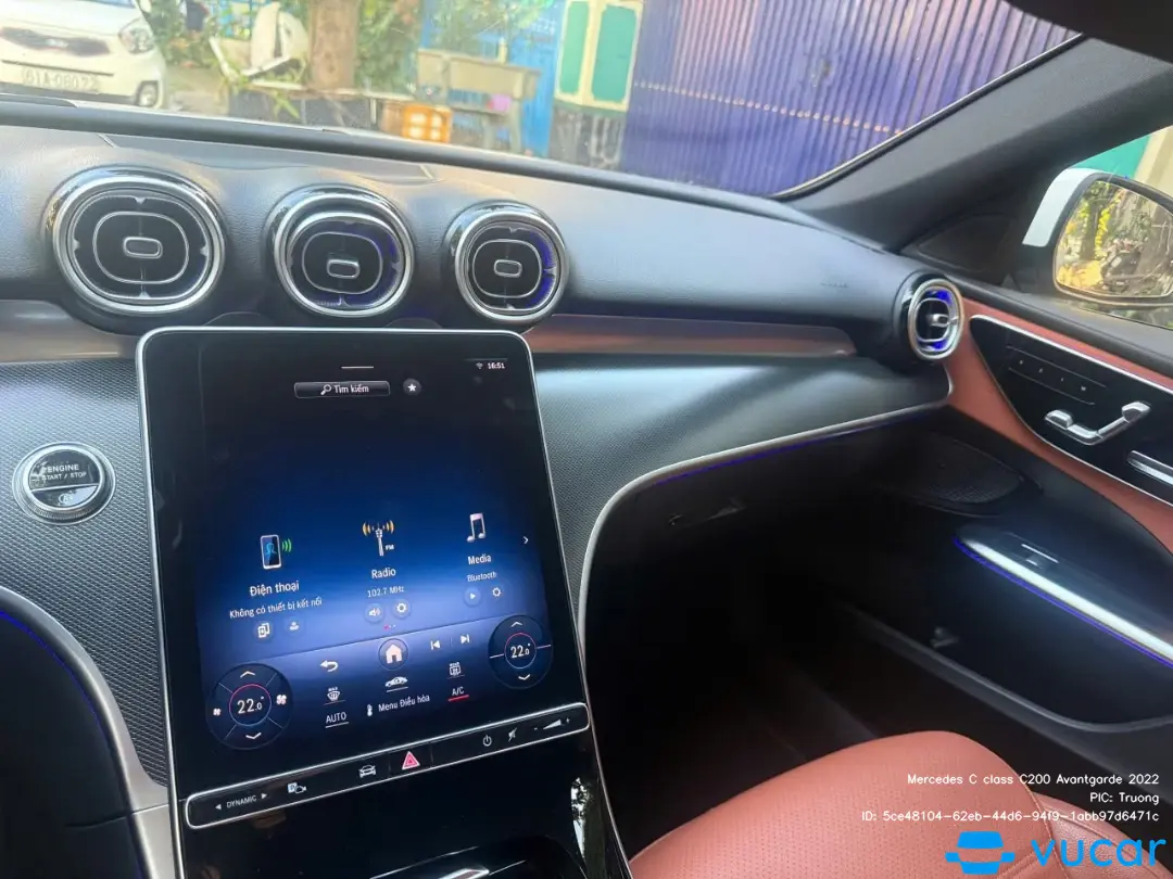 Mercedes C class C200 Avantgarde 2022 - Nội thất 3