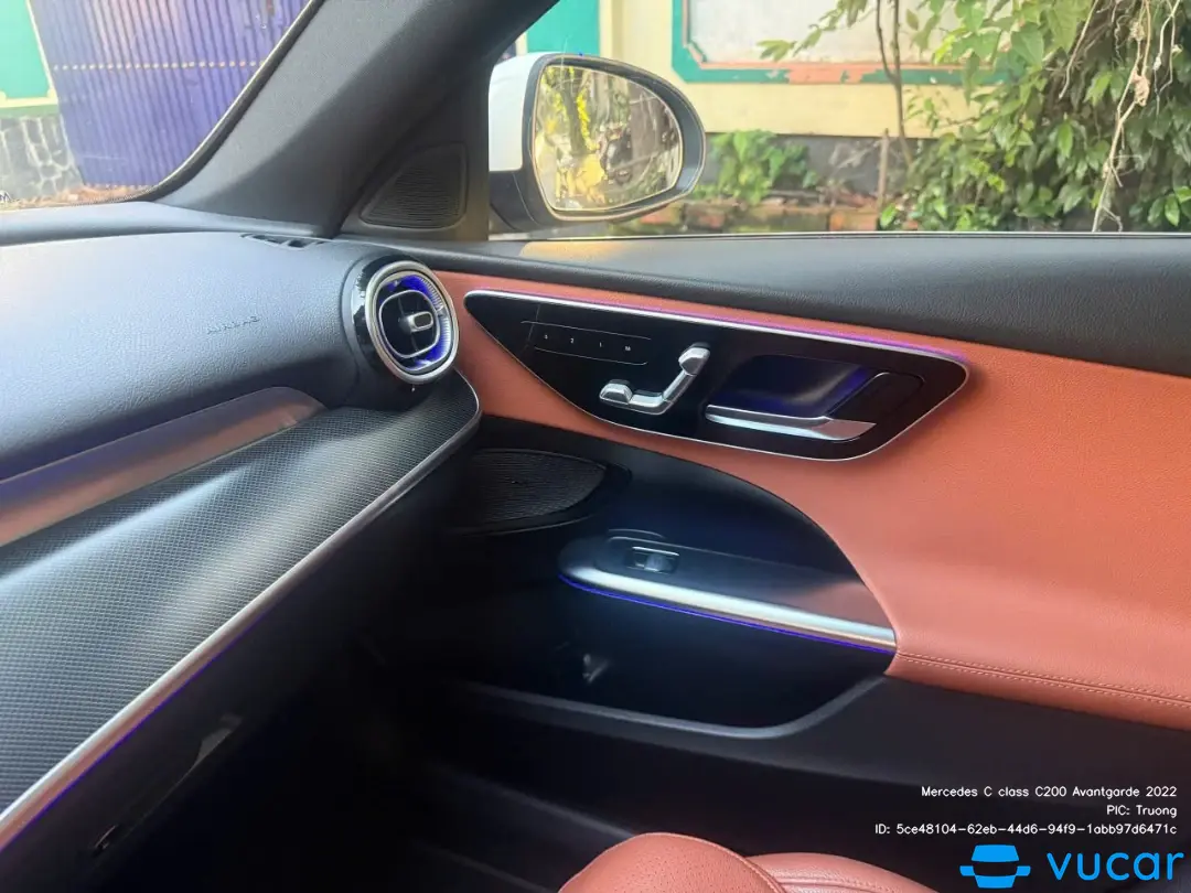 Mercedes C class C200 Avantgarde 2022 - Nội thất 4