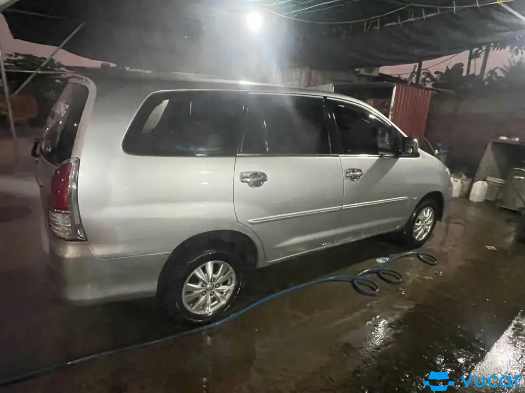 Toyota Innova MT 2008 - Ngoại thất 7