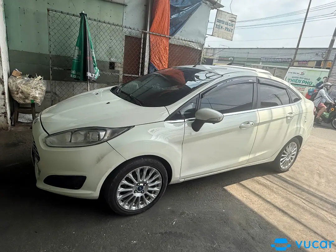 Ảnh xe Ford Fiesta Titanium 1.5 AT 2014