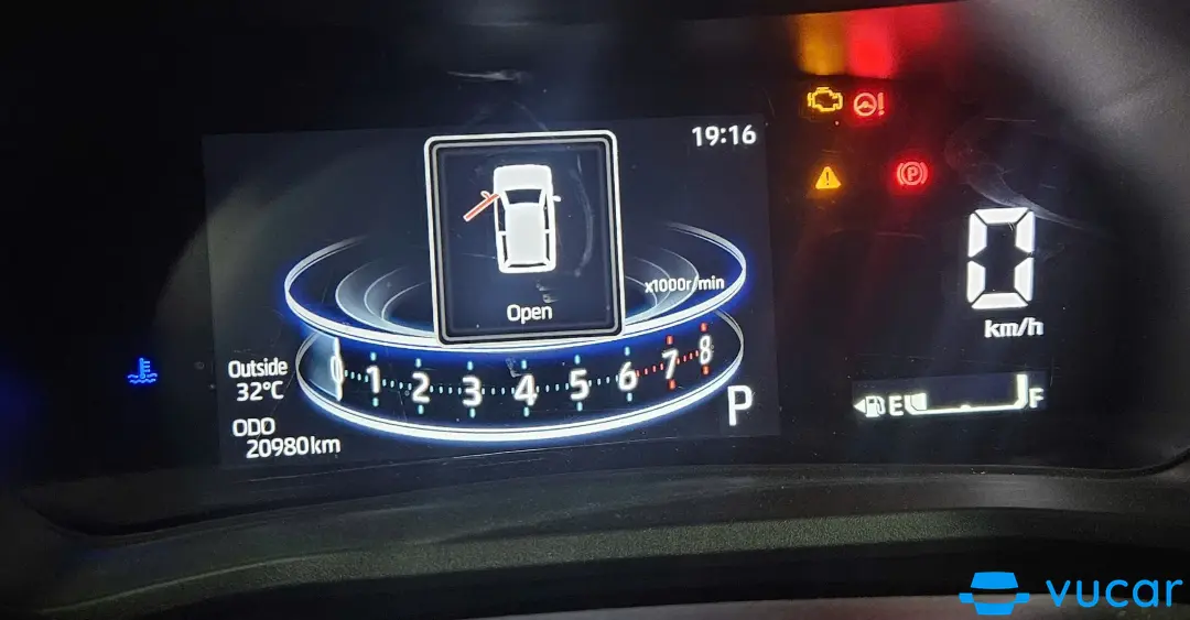 Toyota Veloz Cross Top 1.5 CVT 2024 - Nội thất 1