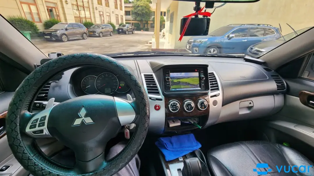 Mitsubishi Pajero sport 3.0G 4x4 AT 2016 - Nội thất 1