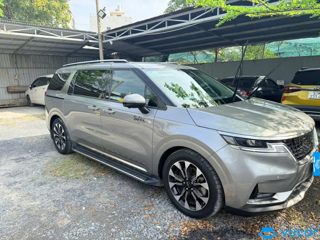 Ảnh xe Kia Carnival Premium 2.2D 2022
