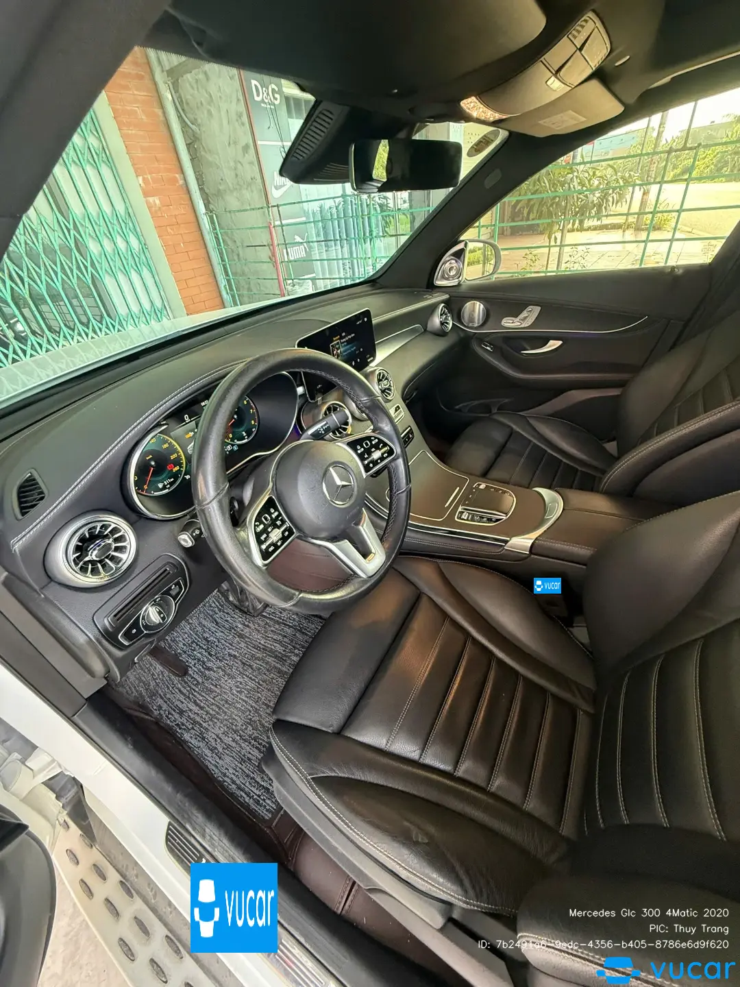 Mercedes Glc 300 4Matic 2020 - Nội thất 2