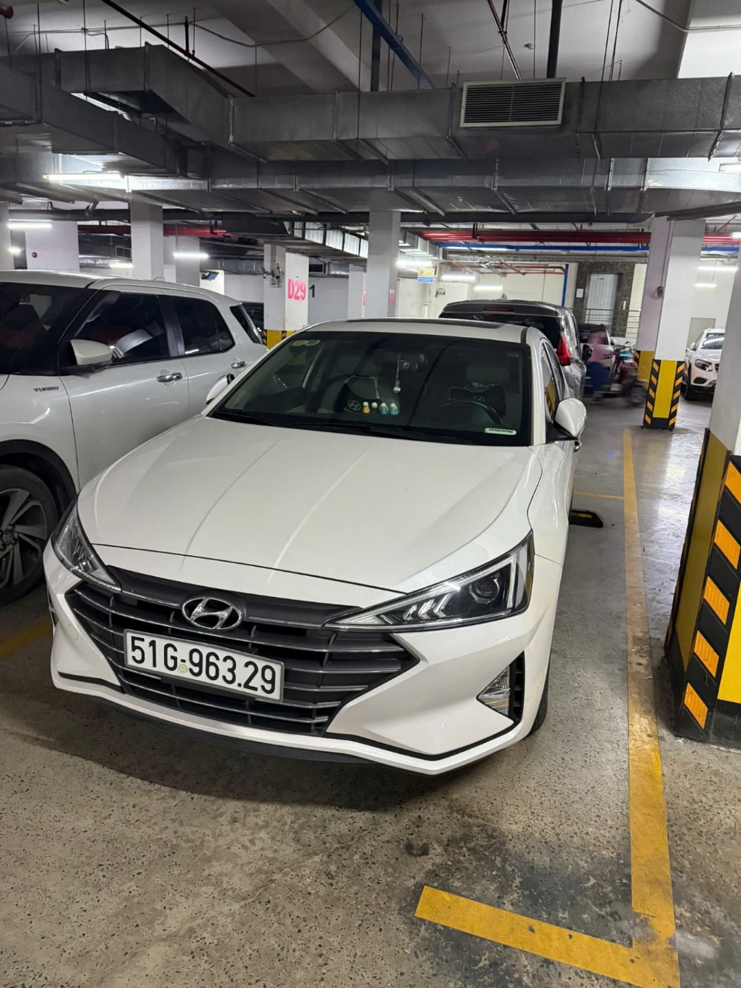Ảnh xe Hyundai Elantra 1.6 AT 2019 - ảnh 1