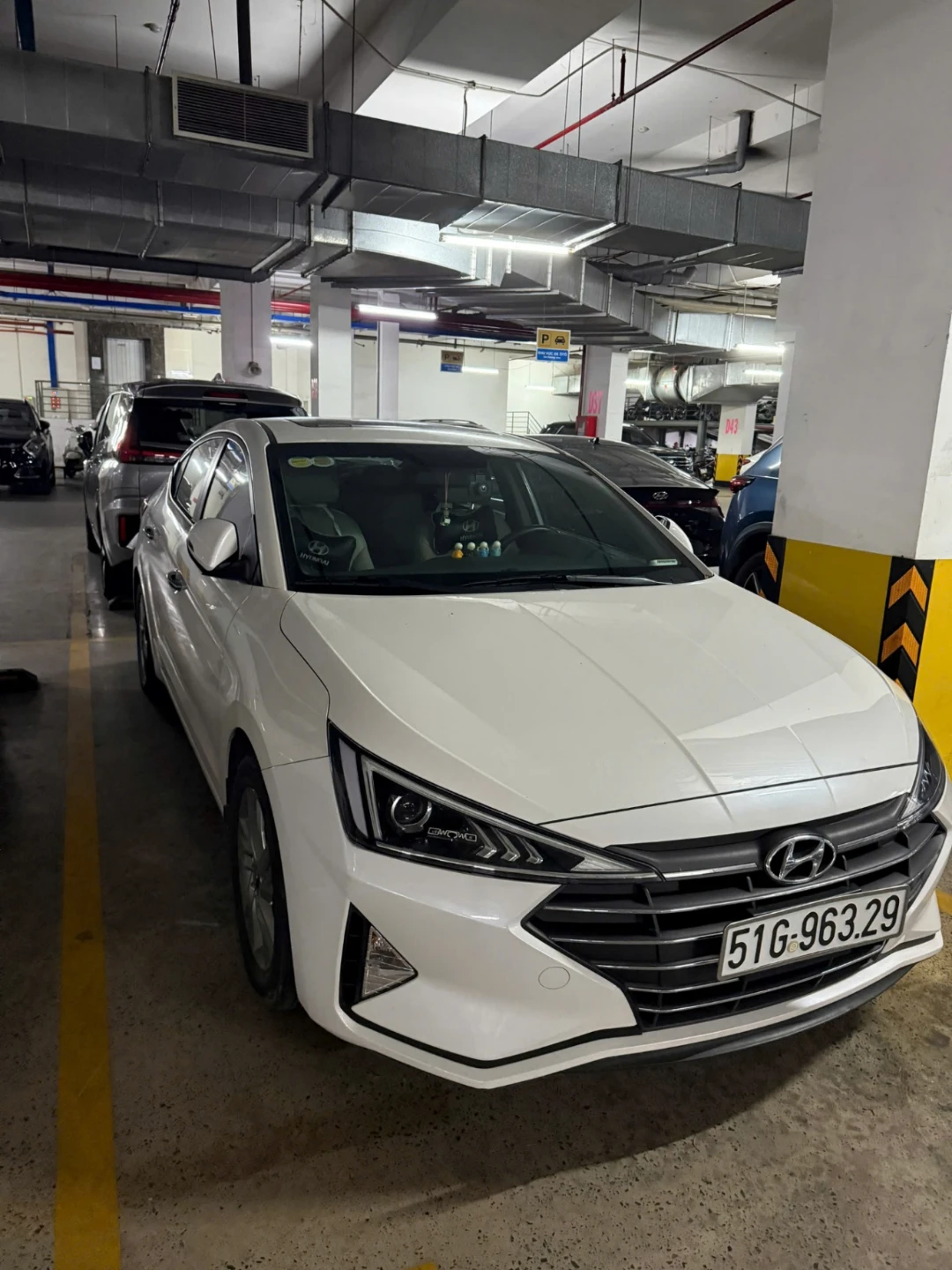 Ảnh xe Hyundai Elantra 1.6 AT 2019 - ảnh 3