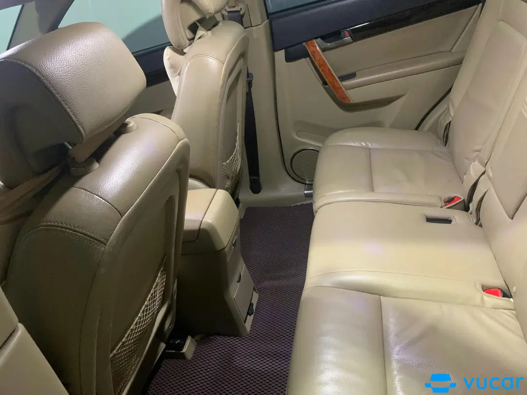 Chevrolet Captiva Số sàn 2008 - Nội thất 2