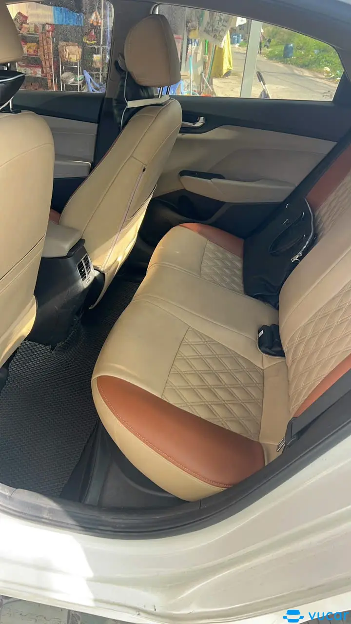 Hyundai Accent 1.4 MT 2021 - Nội thất 2