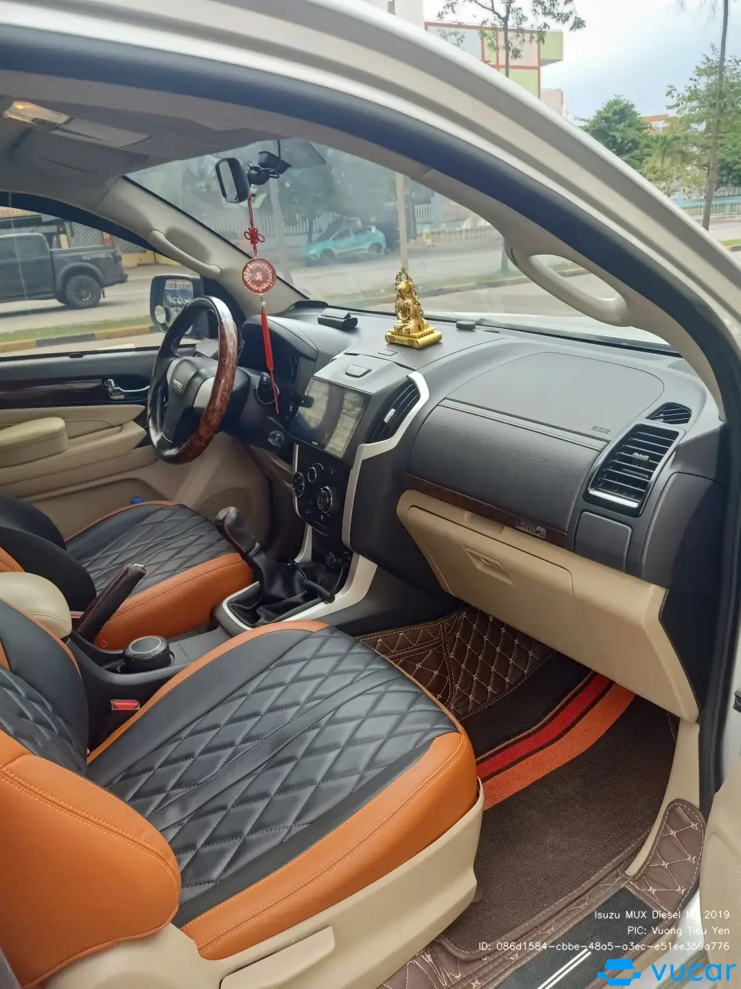 Isuzu MUX Diesel MT 2019 - Nội thất 2
