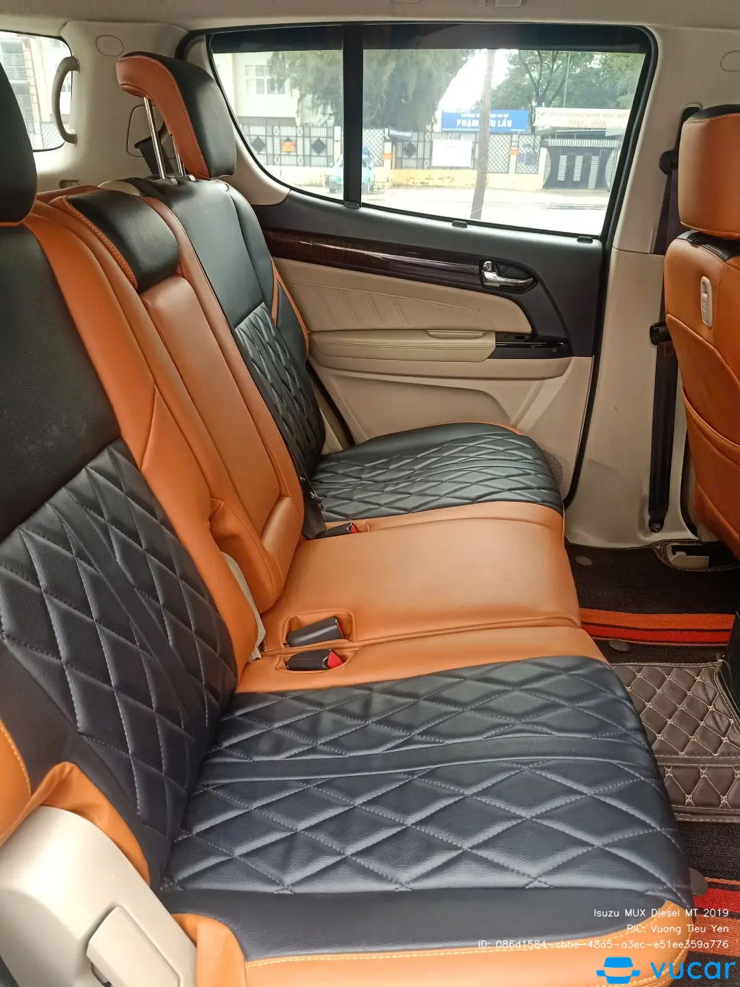 Isuzu MUX Diesel MT 2019 - Nội thất 4