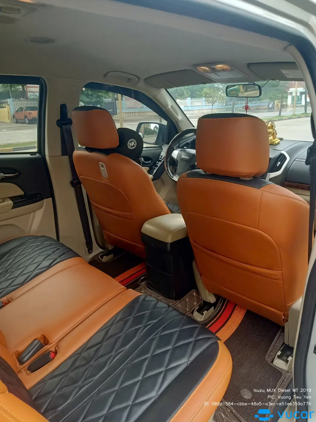 Isuzu MUX Diesel MT 2019 - Nội thất 6