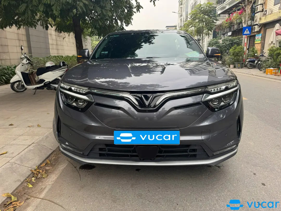 VinFast VF 8 Eco 2024 - Ngoại thất 1