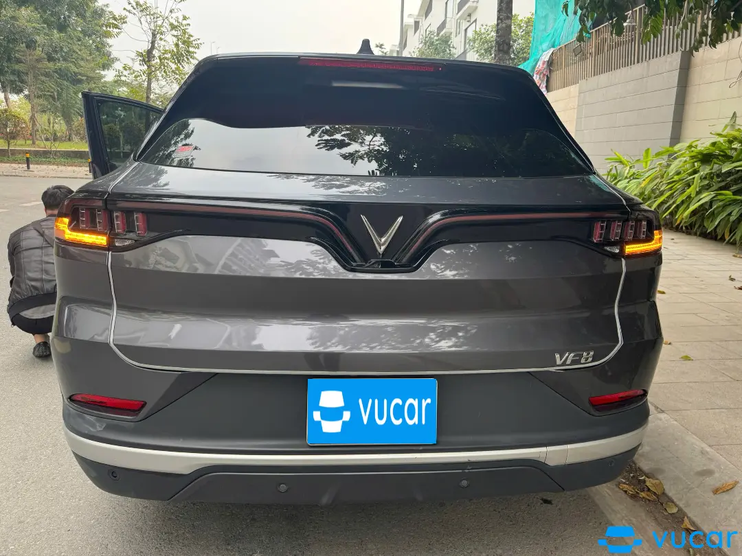 VinFast VF 8 Eco 2024 - Ngoại thất 3